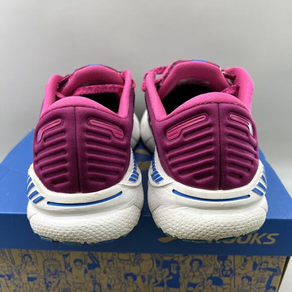 Brooks Adrenaline GTS 22 Running Shoes Women Size 8 Magenta Comfort Low Sneakers - Picture 4 of 9